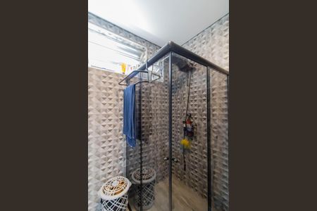 Casa à venda com 367m², 2 quartos e 5 vagasBanheiro 2