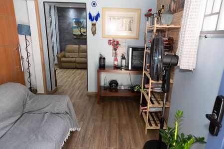 Casa à venda com 367m², 3 quartos e 5 vagas Casa à venda com 367m², 3 quartos e 5 vagasSala