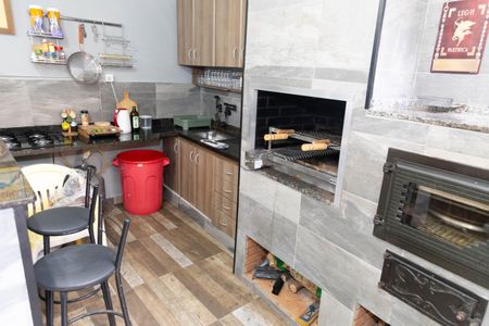 Casa à venda com 367m², 3 quartos e 5 vagas Casa à venda com 367m², 3 quartos e 5 vagasÁrea gourmet