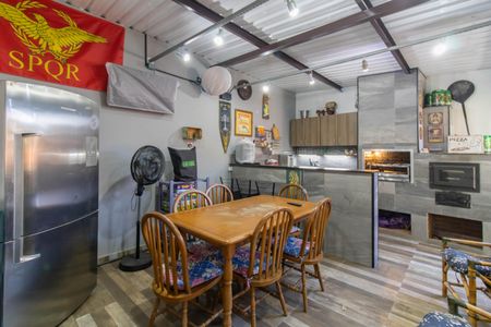 Casa à venda com 367m², 2 quartos e 5 vagasArea Gourmet