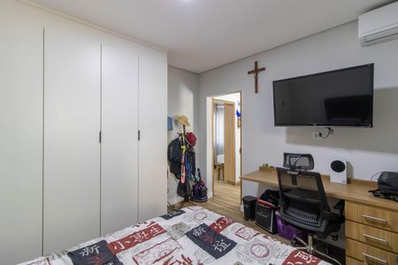 Casa à venda com 367m², 2 quartos e 5 vagasQuarto 2
