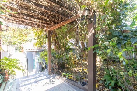 Casa à venda com 367m², 2 quartos e 5 vagasQuintal 