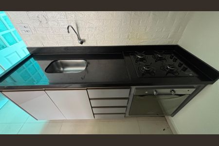 Casa de condomínio para alugar com 100m², 2 quartos e 1 vagaCozinha