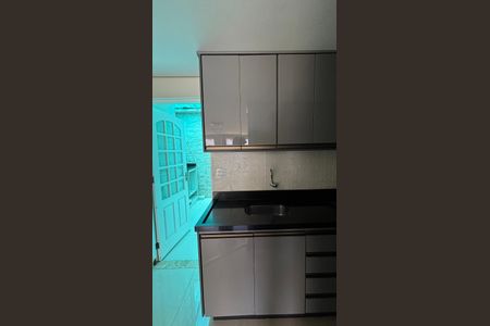 Casa de condomínio para alugar com 100m², 2 quartos e 1 vagaCozinha