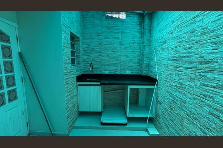 Casa de condomínio para alugar com 100m², 2 quartos e 1 vagaÁrea de Serviço