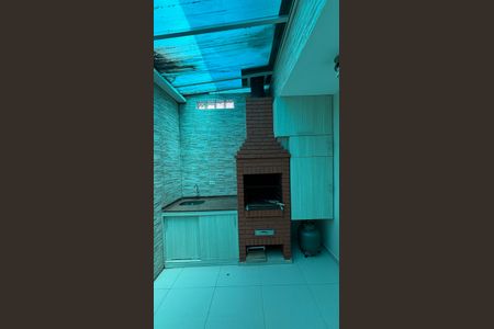 Casa de condomínio para alugar com 100m², 2 quartos e 1 vagaÁrea de Serviço