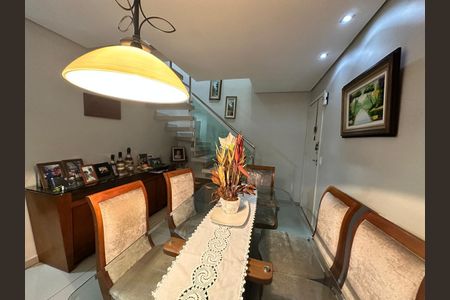 Apartamento à venda com 100m², 2 quartos e 1 vagaSala1