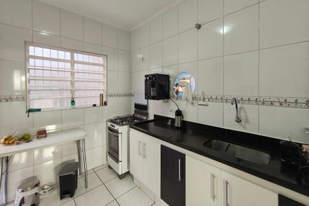 Casa à venda com 160m², 3 quartos e 6 vagas Casa à venda com 160m², 3 quartos e 6 vagasCozinha