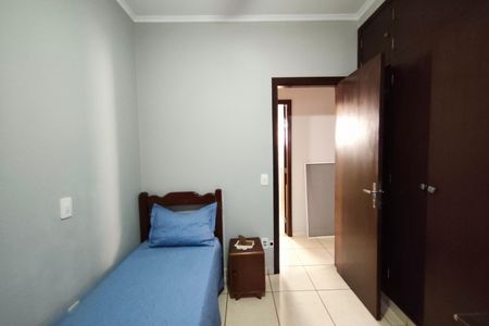 Casa à venda com 160m², 3 quartos e 6 vagas Casa à venda com 160m², 3 quartos e 6 vagasQuarto 3