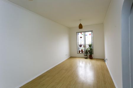 Apartamento para alugar com 64m², 3 quartos e 2 vagasSala