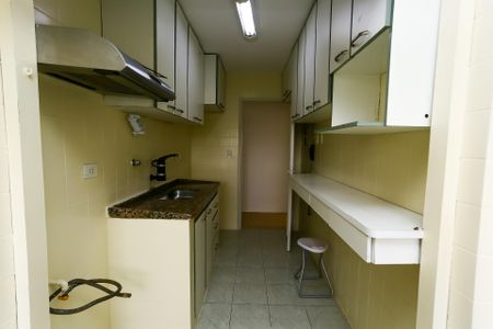 Apartamento para alugar com 64m², 3 quartos e 2 vagasCozinha