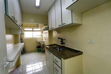 Apartamento para alugar com 64m², 3 quartos e 2 vagasCozinha