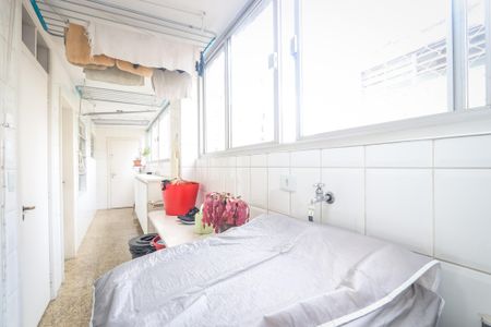 Apartamento para alugar com 240m², 4 quartos e 2 vagasÁrea de Serviço