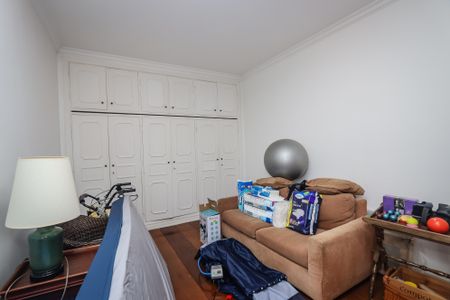 Apartamento para alugar com 240m², 4 quartos e 2 vagasQuarto 2