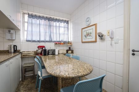 Apartamento para alugar com 240m², 4 quartos e 2 vagasCozinha