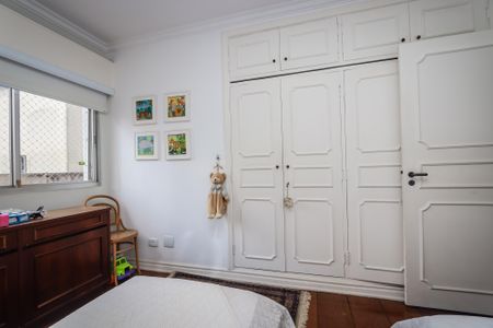 Apartamento para alugar com 240m², 4 quartos e 2 vagasQuarto 1