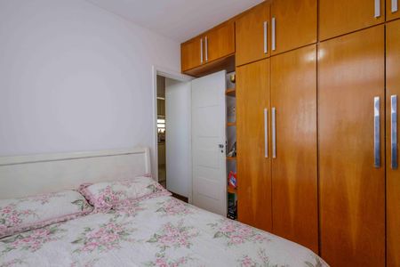 Apartamento à venda com 139m², 3 quartos e 2 vagasQuarto 2
