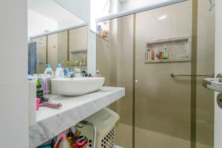 Apartamento à venda com 139m², 3 quartos e 2 vagasBanheiro da Suíte