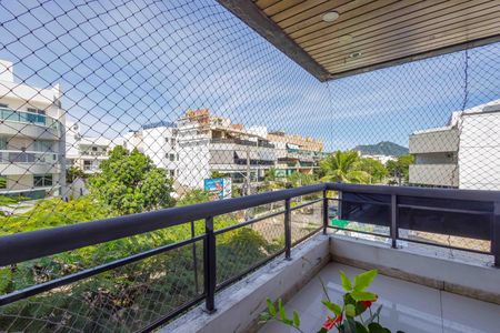 Apartamento à venda com 139m², 3 quartos e 2 vagasVaranda