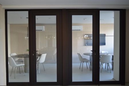 Studio à venda com 25m², 1 quarto e sem vagaÁrea comum - Salas de Reunião