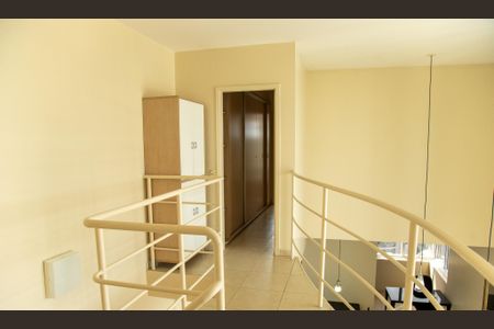 Apartamento à venda com 180m², 2 quartos e 2 vagasCorredor