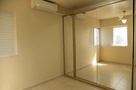 Apartamento à venda com 180m², 2 quartos e 2 vagasSuíte 1