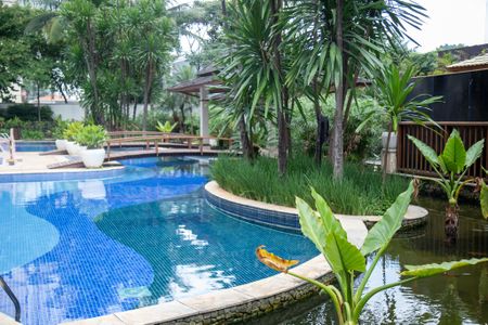 Apartamento à venda com 180m², 2 quartos e 2 vagasPiscina