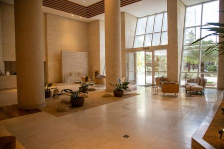 Apartamento à venda com 180m², 2 quartos e 2 vagasHall de entrada