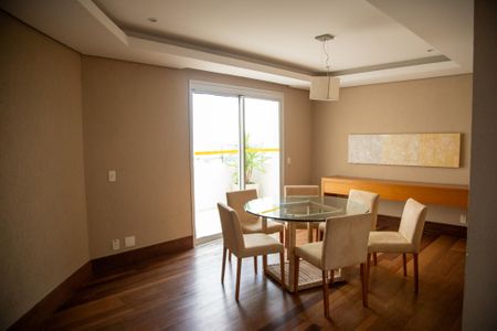 Apartamento à venda com 180m², 2 quartos e 2 vagasSalão de Festas
