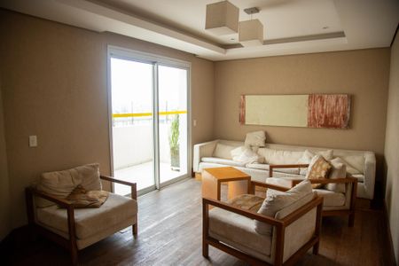 Apartamento à venda com 180m², 2 quartos e 2 vagasvista salão de festas