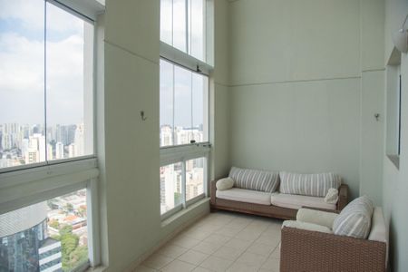 Apartamento à venda com 180m², 2 quartos e 2 vagasVaranda da Sala