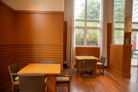 Apartamento à venda com 180m², 2 quartos e 2 vagasBiblioteca