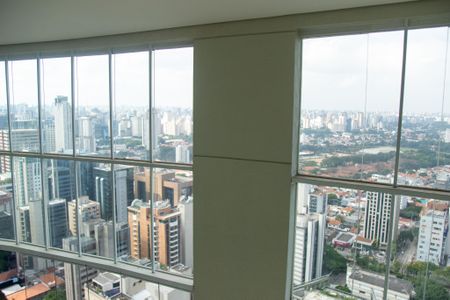 Apartamento à venda com 180m², 2 quartos e 2 vagasVista da Suíte