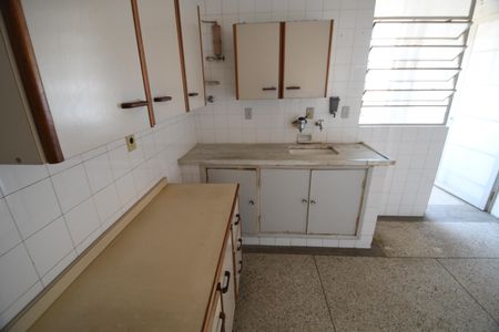 Apartamento à venda com 124m², 2 quartos e sem vagaCozinha