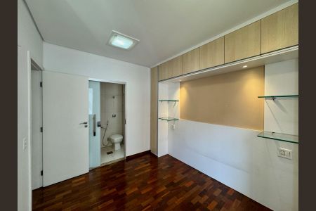Apartamento para alugar com 80m², 3 quartos e 1 vagaSuíte 