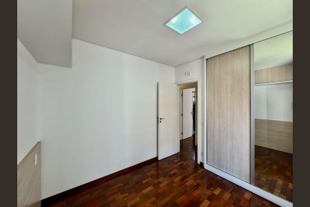 Apartamento para alugar com 80m², 3 quartos e 1 vagaSuíte 