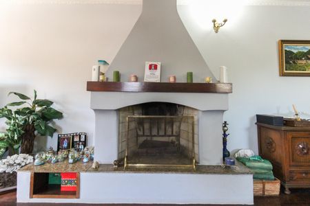 Casa à venda com 858m², 4 quartos e 4 vagas Casa à venda com 858m², 4 quartos e 4 vagasSala 1