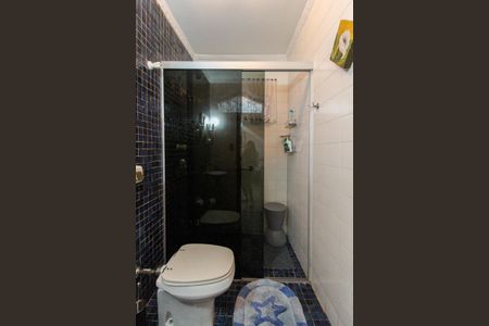 Casa à venda com 858m², 4 quartos e 4 vagas Casa à venda com 858m², 4 quartos e 4 vagasBanheiro 2