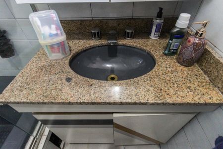 Casa à venda com 858m², 4 quartos e 4 vagas Casa à venda com 858m², 4 quartos e 4 vagasBanheiro da Suíte