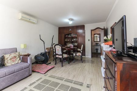 Casa à venda com 858m², 4 quartos e 4 vagas Casa à venda com 858m², 4 quartos e 4 vagasSala 2