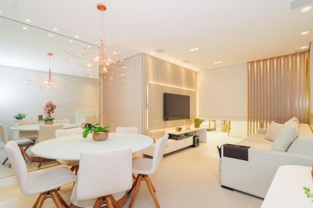 Apartamento à venda com 120m², 2 quartos e 2 vagasSala