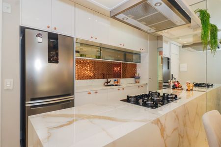 Apartamento à venda com 120m², 2 quartos e 2 vagasCozinha