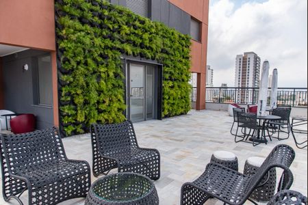 Apartamento à venda com 27m², 1 quarto e sem vaga Apartamento à venda com 27m², 1 quarto e sem vagaPiscina