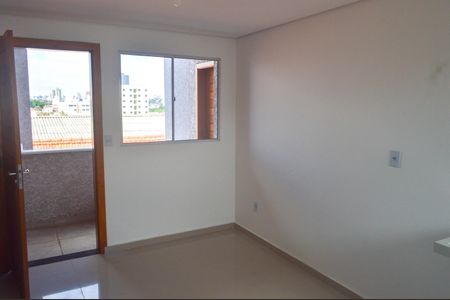 Apartamento à venda com 37m², 2 quartos e sem vaga Apartamento à venda com 37m², 2 quartos e sem vagaSala/Cozinha