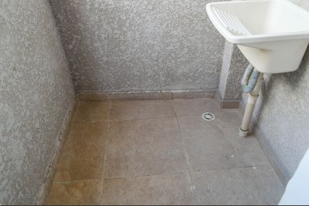 Apartamento à venda com 37m², 2 quartos e sem vaga Apartamento à venda com 37m², 2 quartos e sem vagaSala/Cozinha