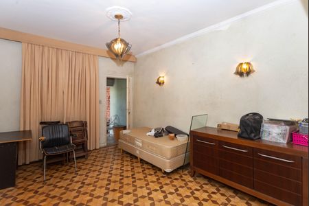 Casa à venda com 564m², 4 quartos e 16 vagas Casa à venda com 564m², 4 quartos e 16 vagasSala