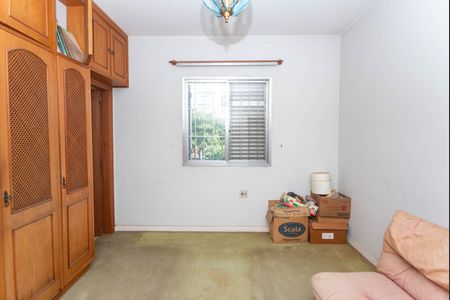 Casa à venda com 564m², 4 quartos e 16 vagas Casa à venda com 564m², 4 quartos e 16 vagasSuíte 2