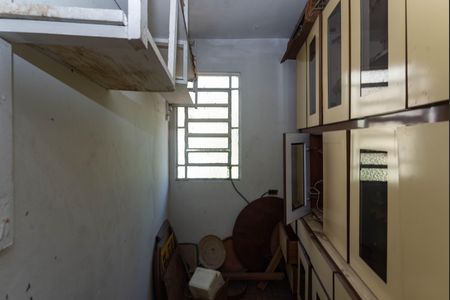 Casa à venda com 564m², 4 quartos e 16 vagas Casa à venda com 564m², 4 quartos e 16 vagasLavanderia