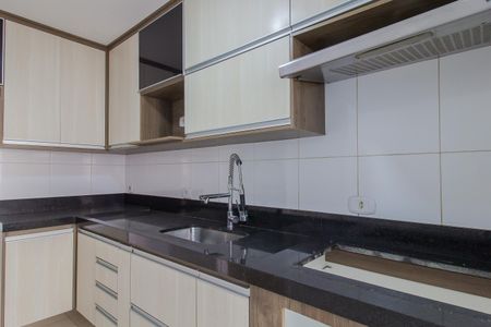 Apartamento para alugar com 52m², 2 quartos e 1 vaga Apartamento para alugar com 52m², 2 quartos e 1 vagaCozinha e Área de Serviço