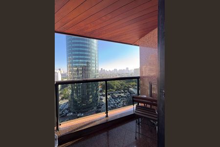Varanda de apartamento à venda com 1 quarto, 48m² em Jardim Paulistano, São Paulo